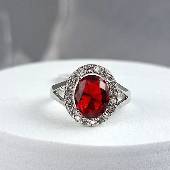Beautiful 18K White Gold Filled Red Halo Ring - Picture 2 of 4